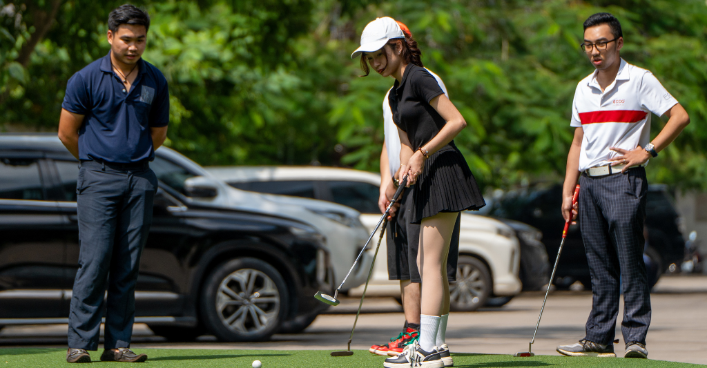 Học phần thực hành Golf